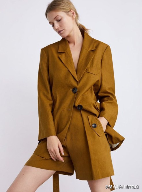 annawintour收入,annawintour很火吗