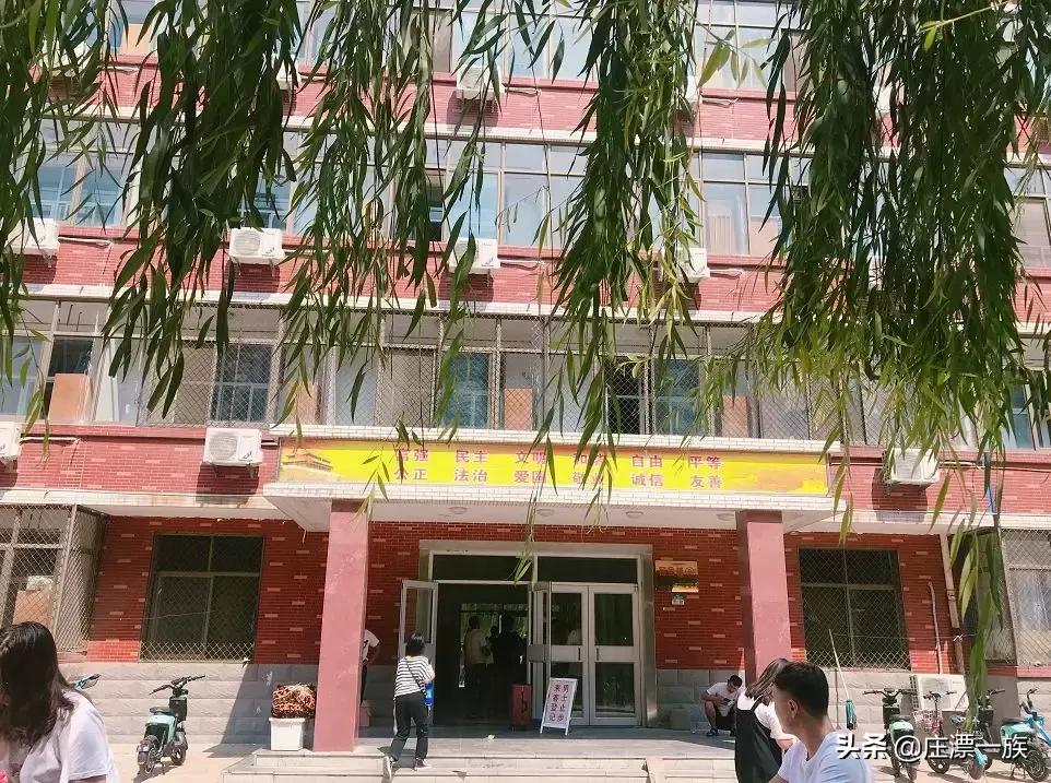 朝气蓬勃的石家庄学院来了,请多多指教