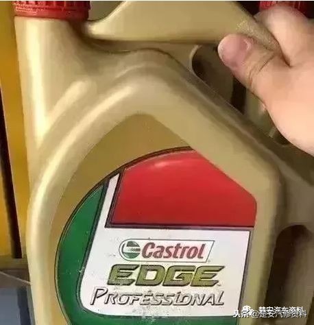 4s店的机油是真的假的,原厂机油为啥4s店贵