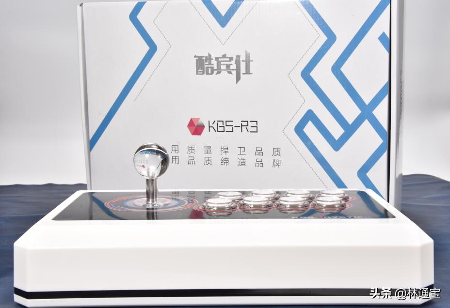重达3.6kg、自带n个专利的专业街机摇杆,酷宾仕R3实测