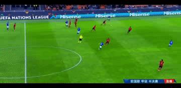 意大利主场爆冷遭北马其顿绝杀,意大利vs西班牙莫拉塔进球庆祝