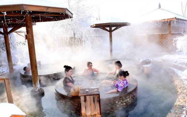 旅游回来突发尿频尿急,泡温泉尿急尿频尿痛尿血