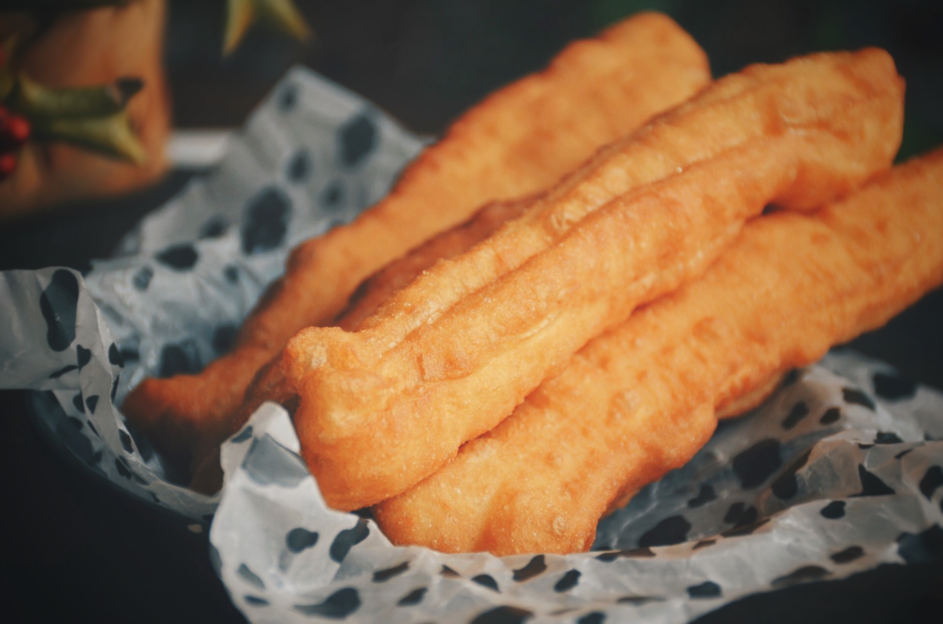 油条不打水线的技巧与配方,油条简单炸法