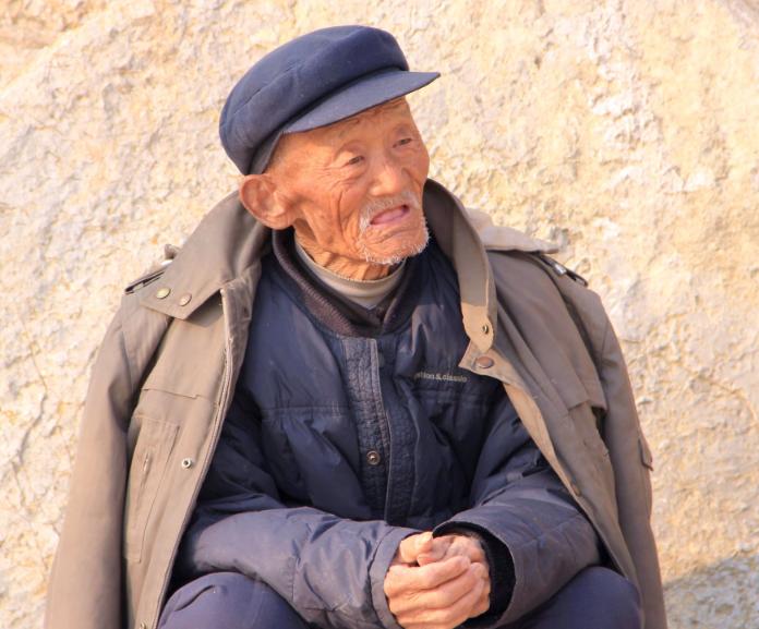 独生子女家庭和多子女家庭的利弊,独生子女在大学生活中的利弊