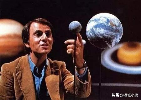 天文学家从月球背面拍到三个ufo,历史上最清楚的ufo目击照片