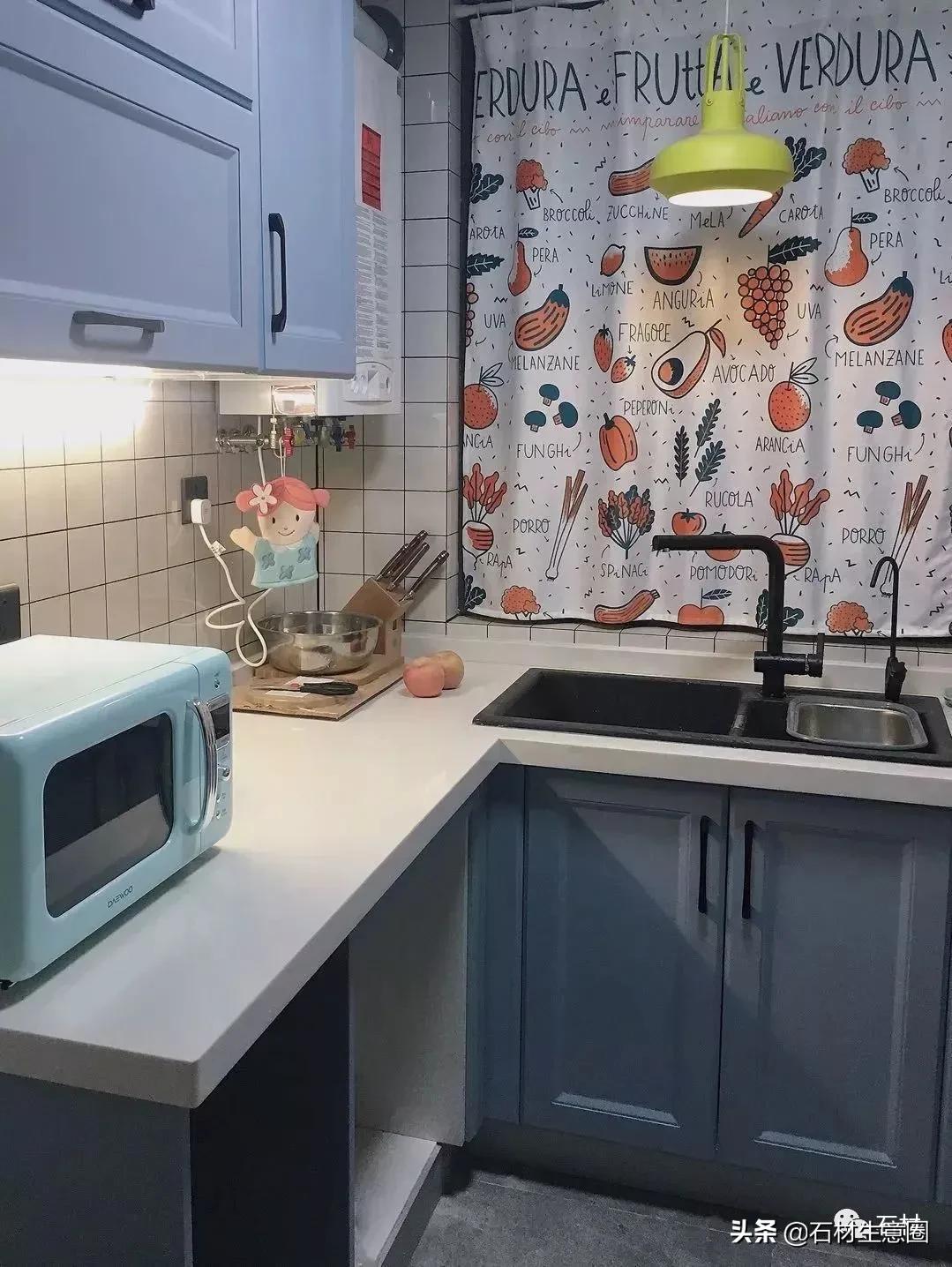 厨房灶台黑色白色柜子效果,黑灰色厨房灶台效果图