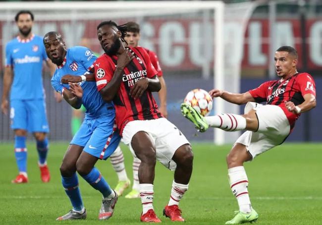 欧冠1-3爆冷,欧冠巴黎不敌曼城全场集锦