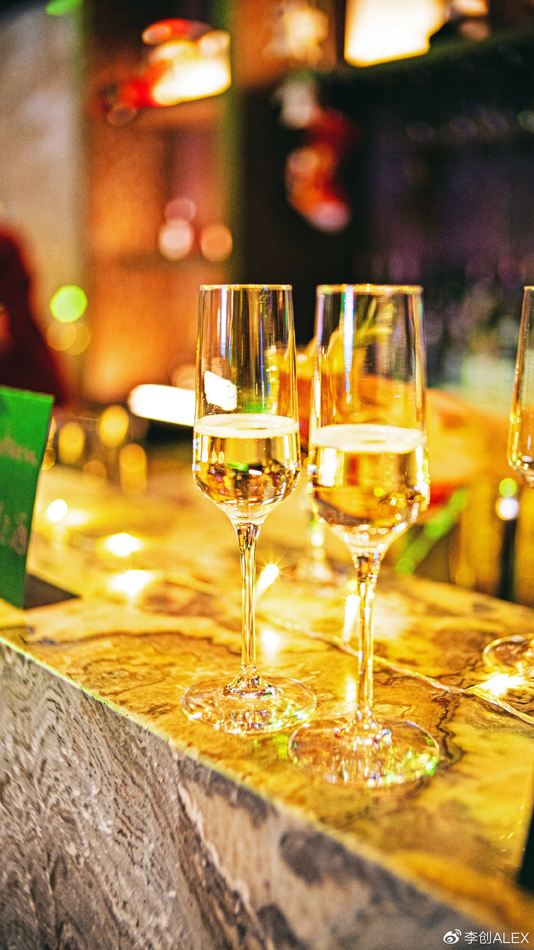 七工匠50mmf1.8镜头与55mmf1.05的区别,不到三千的旗舰机