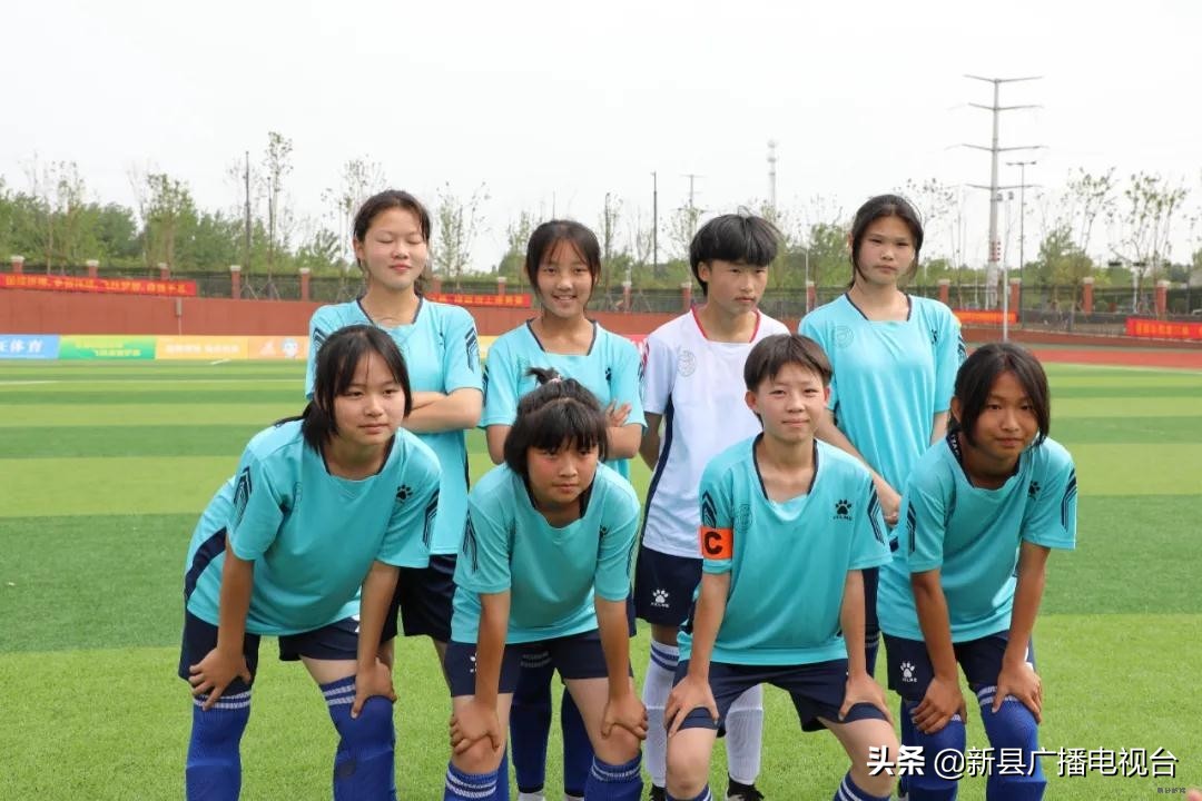 信阳市青少年足球联赛比赛,信阳市区长杯校园足球赛