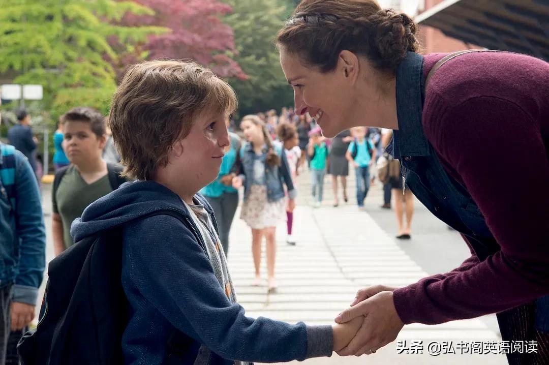 面对命运的残酷玩笑,他在爱与善意里成长为“奇迹男孩”