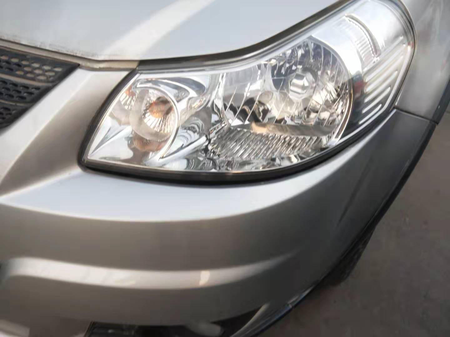 胖哥评测铃木雨燕1.3,胖哥试驾铃木雨燕的视频