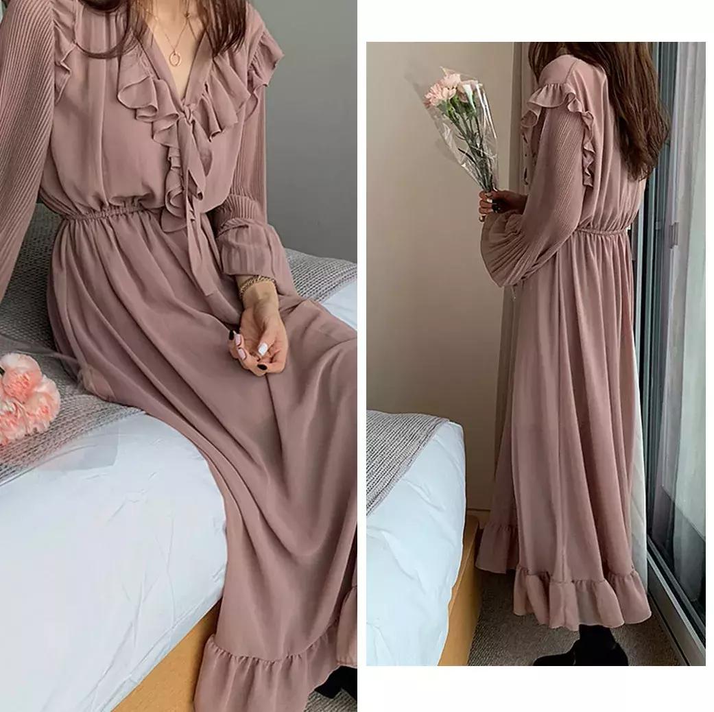 气质冬款裙子穿搭高级感,少女感十足的温柔风穿搭绿色毛衣