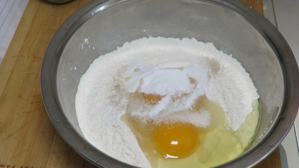 油条怎么做好吃又酥脆又松软,油条最好吃的做法根根蓬松