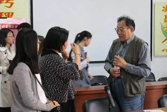 父母怎么给孩子最好的教育,最好的教育给孩子