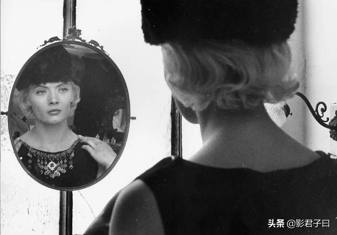 运动的克莱奥—以卡西尔·朗格符号学简析《五点到七点的克莱奥》