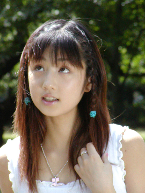 小仓优子早期写真