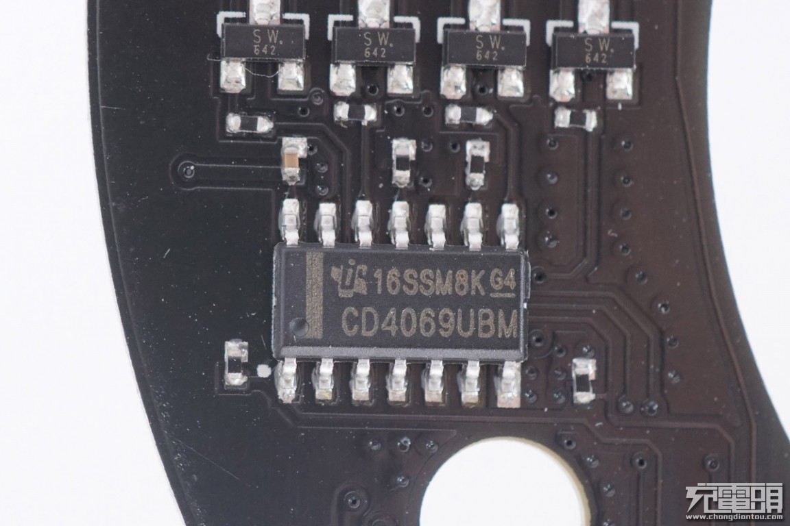 99钱充电器好用吗,99元充电宝值不值得购买