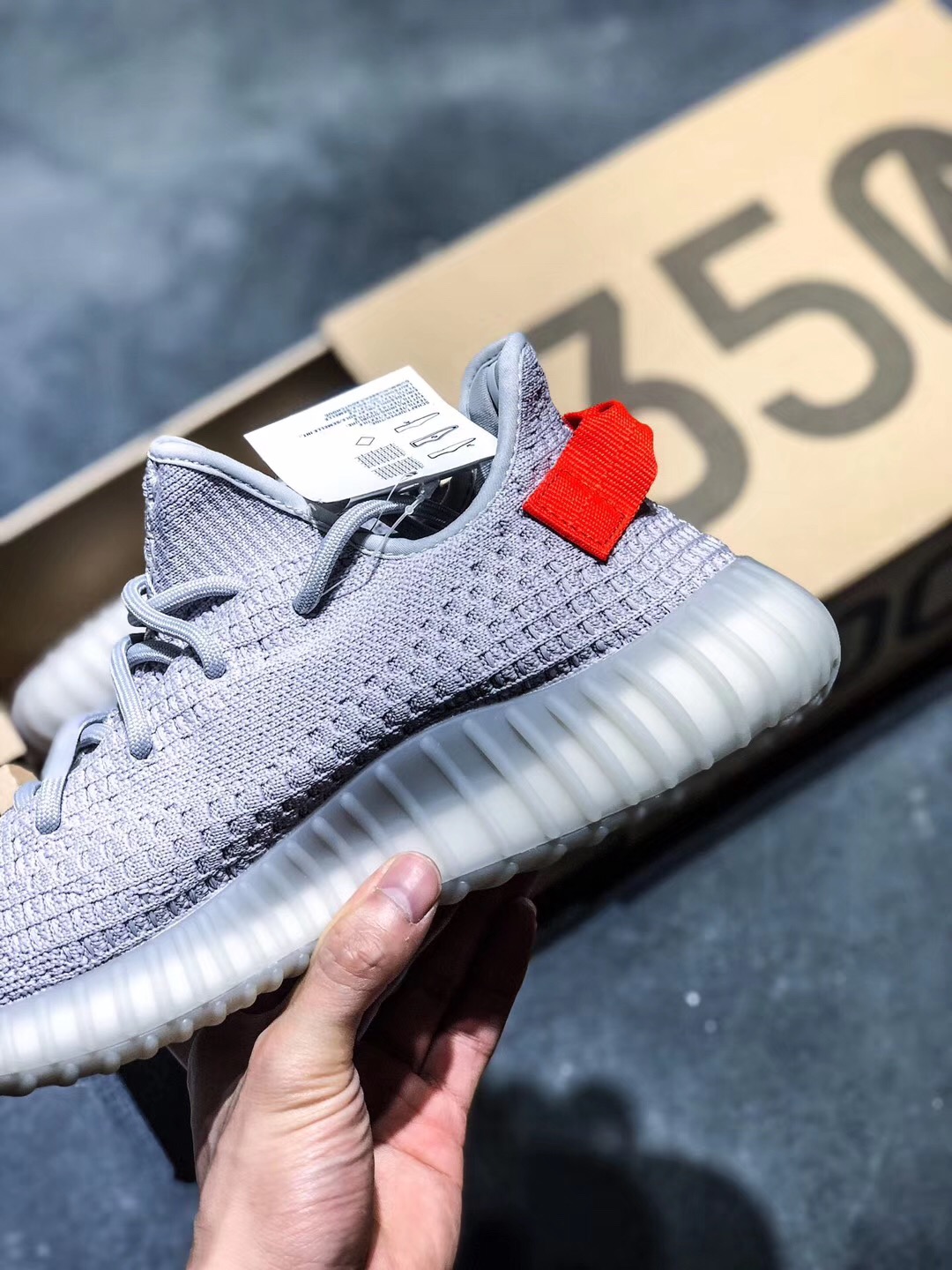 为什么很多人来福建,福建代工鞋和正品质量一样么