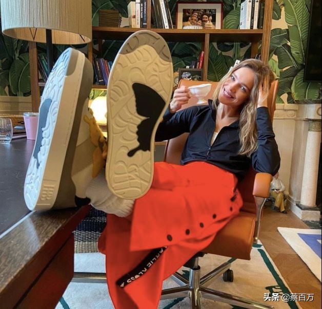 LV少奶19岁长子创业,发布运动鞋,目标:继父的LVMH集团