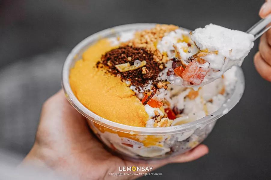 “就卖10块，难怪凌晨2点还满座”