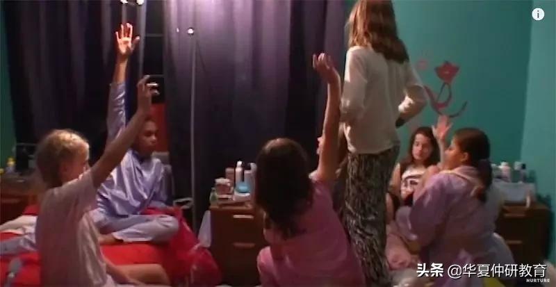 没有大人管的小孩怎么样了,没有大人管的孩子的后果