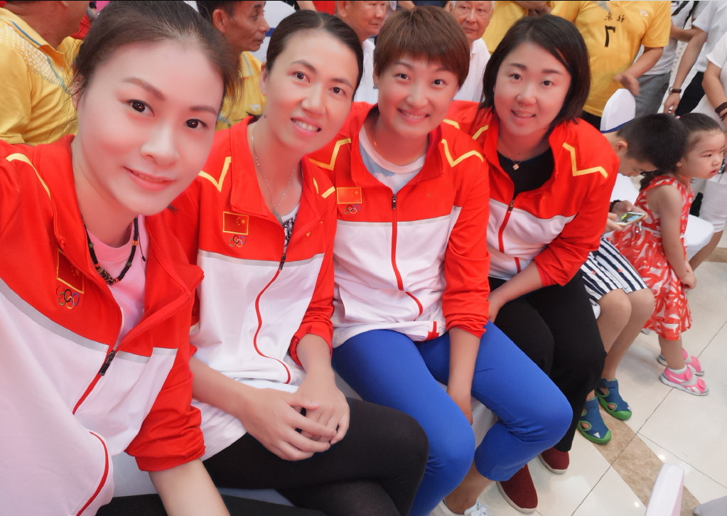 培养首位校园国手获誉“郎平第二”的大连老妹，未来能否接班郎导