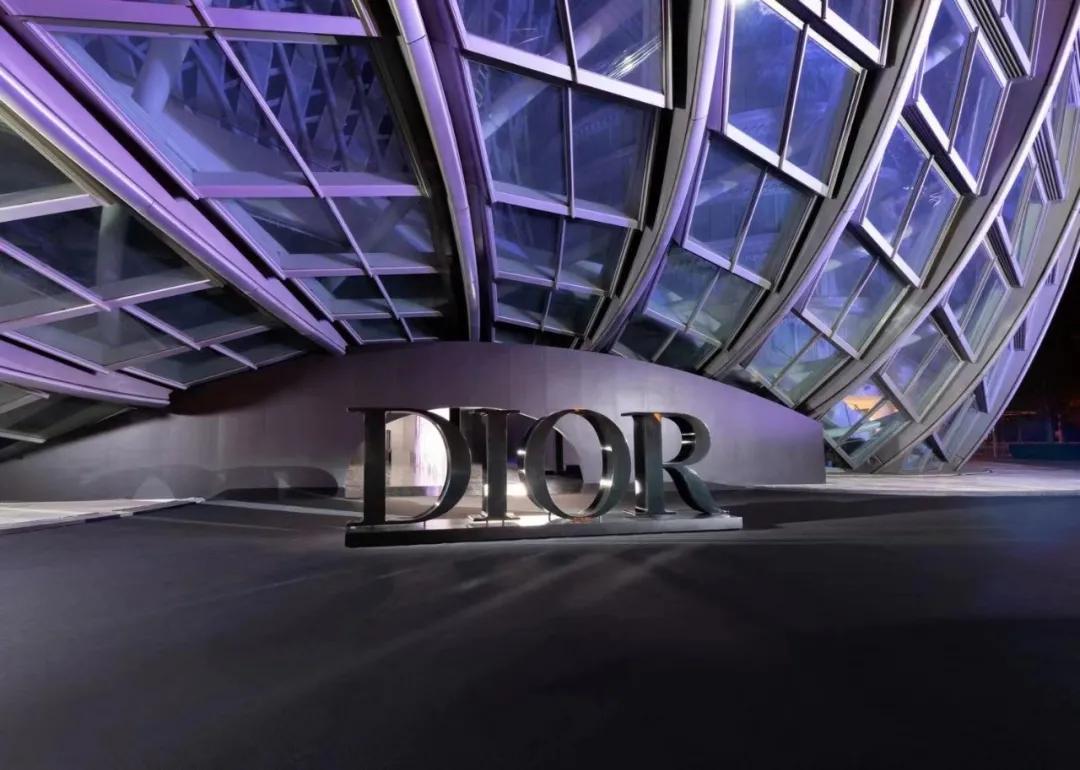 dior杨颖星空裙,dior星空大秀