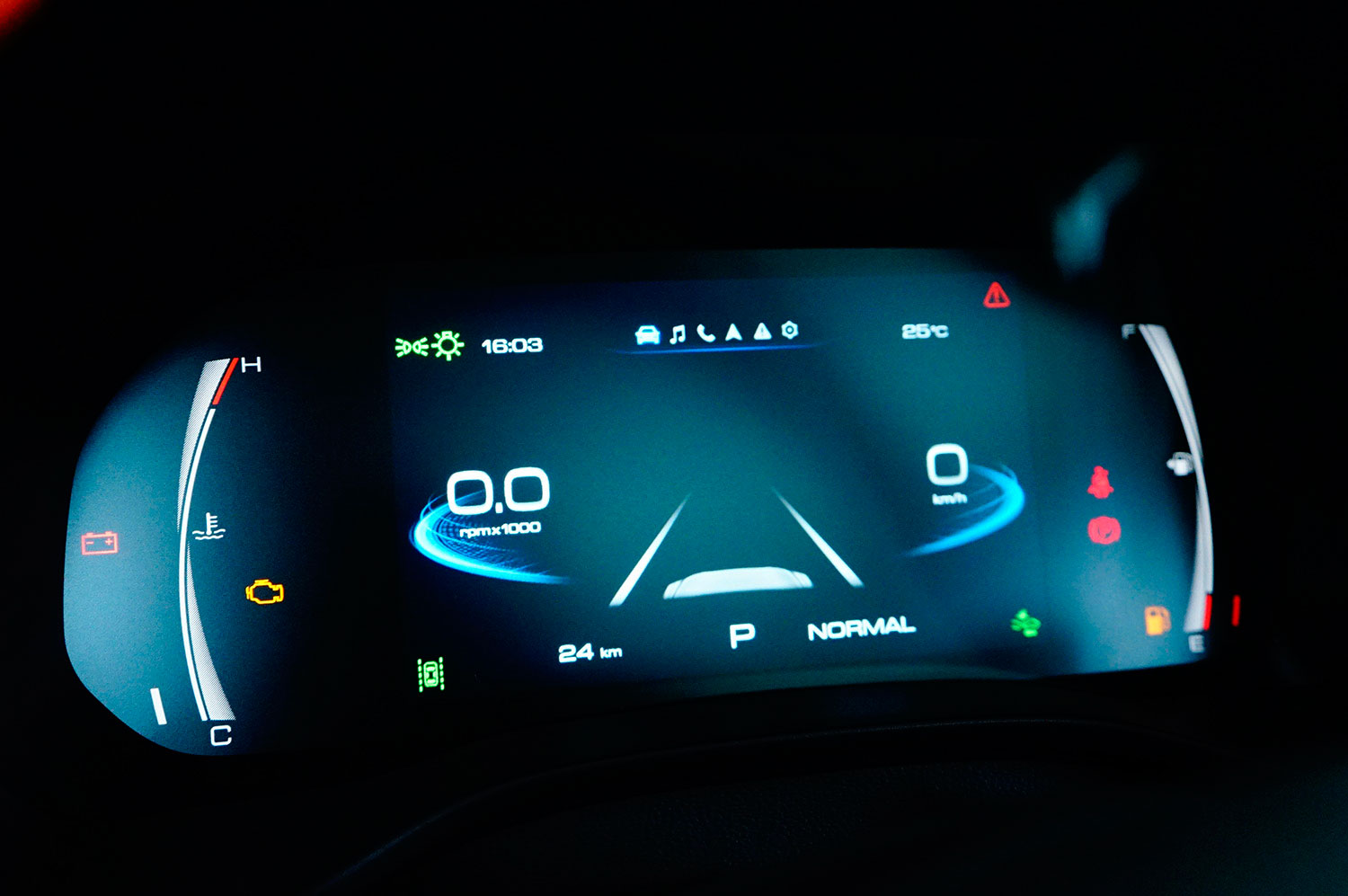 为哈弗注入运动基因适合好动的男青年哈弗赤兔实拍简评