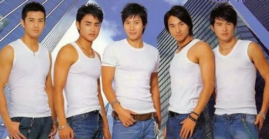 飞轮海看飞轮海名场面,飞轮海看王力宏唱歌