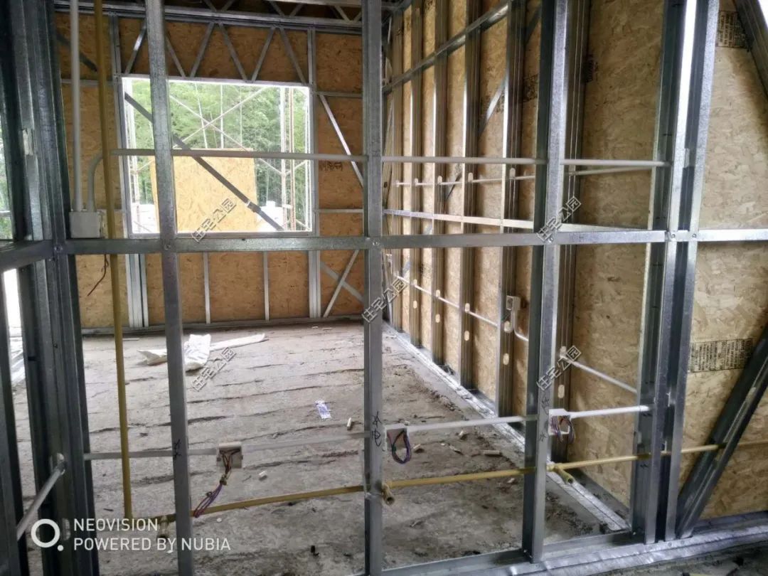 农村盖500平重钢钢构别墅多少钱,农村盖钢结构别墅