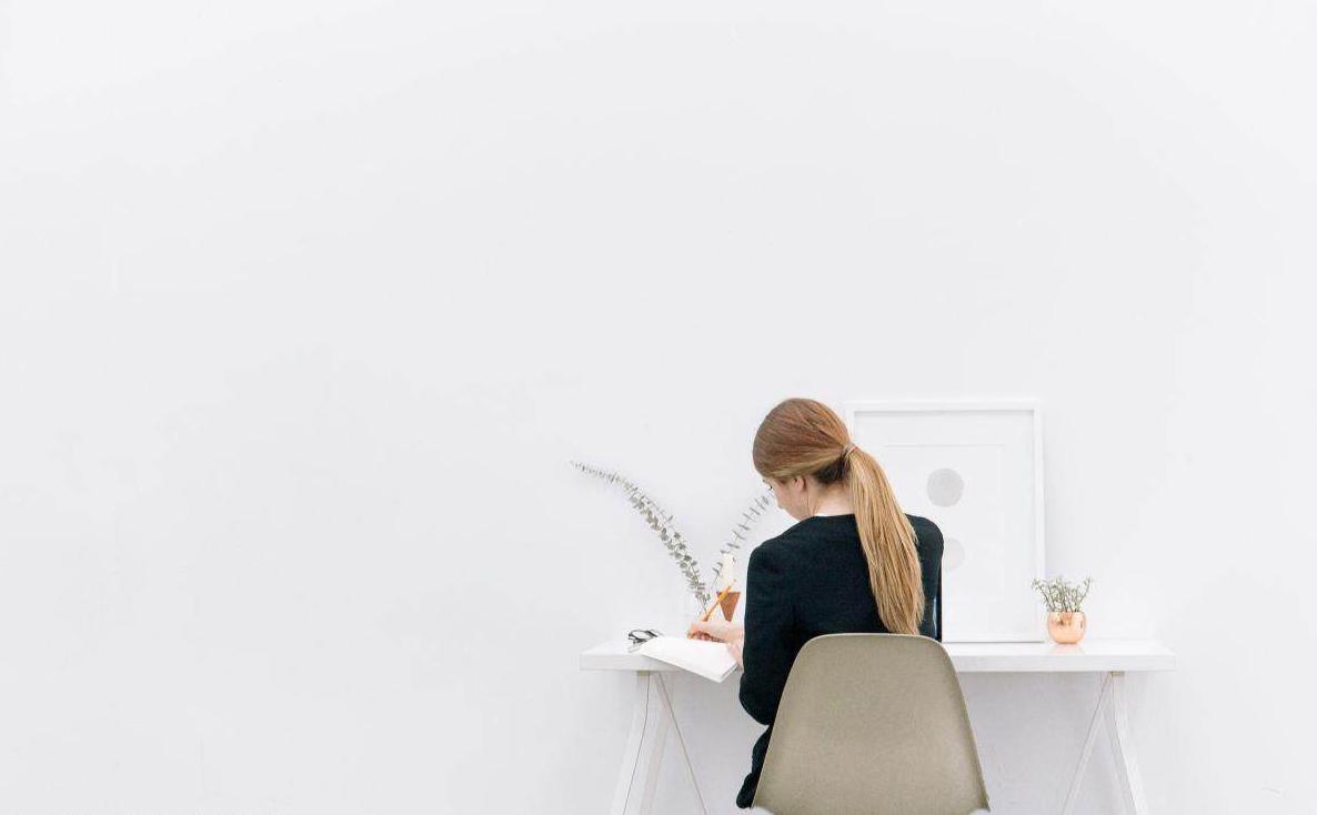 陈凯歌包贝尔谈代孕,陈凯歌宝贝儿被批