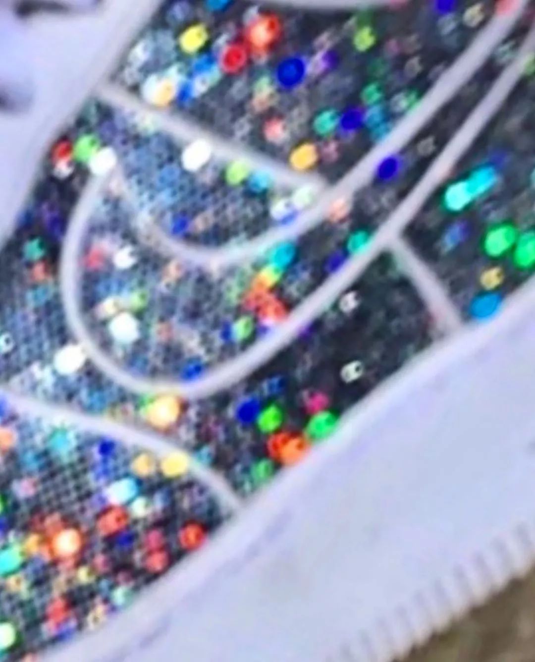 权志龙nike空军红色,nike权志龙3.0配色