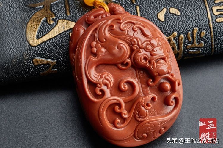 女的适合佩戴公貔貅还是母貔貅,一个大貔貅一个小貔貅怎么佩戴