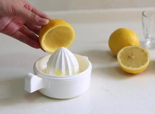 榨汁机容易清洗出汁率高,网红榨汁杯便携式小型