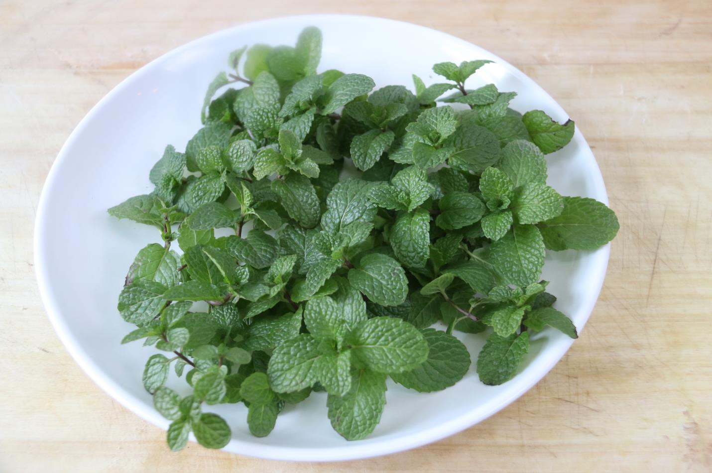 身体上火吃什么去火效果好,吃什么青菜去火治嗓子疼