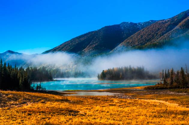 阿勒泰秋季旅行,新疆旅行阿勒泰秋天