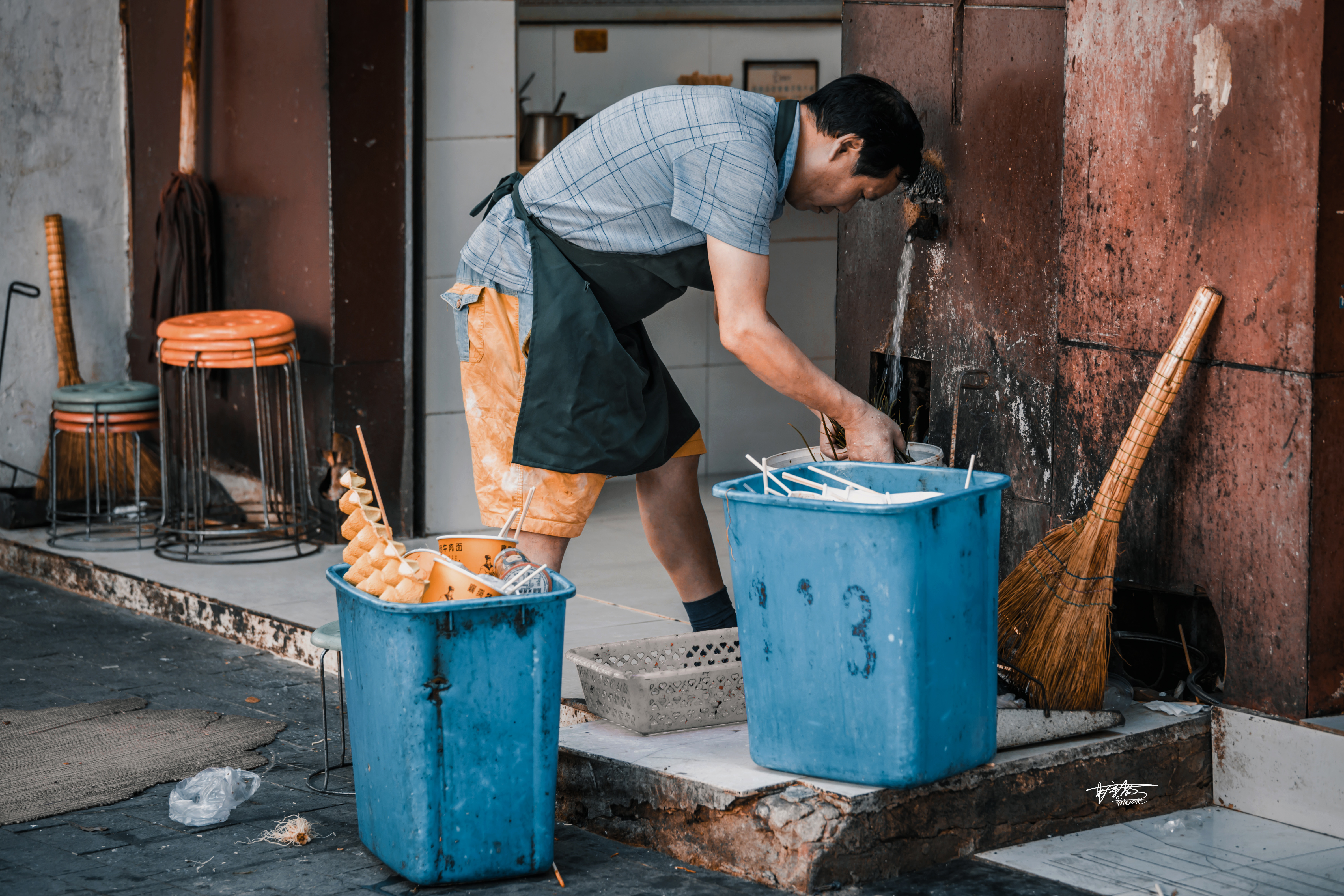 没有一只鸭子能活着离开南京图片,没有一只鸭子能活着走出重庆