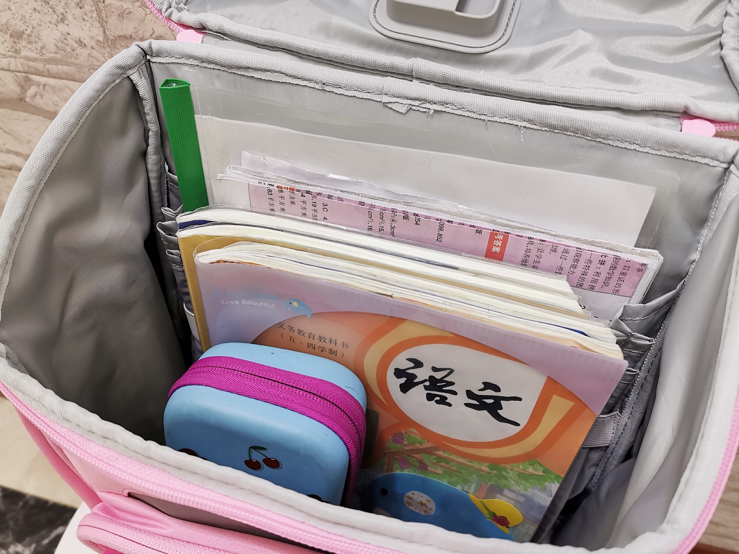 小寻yes3c开学限定版,小寻儿童定位运动鞋