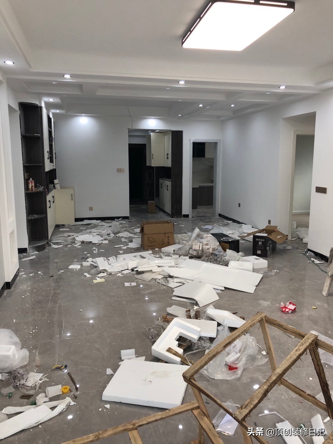 128平现代轻奢实景,128平轻奢风格效果图