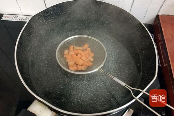 剩饺子皮30种新吃法烤箱,剩的饺子皮怎么做好吃又简单