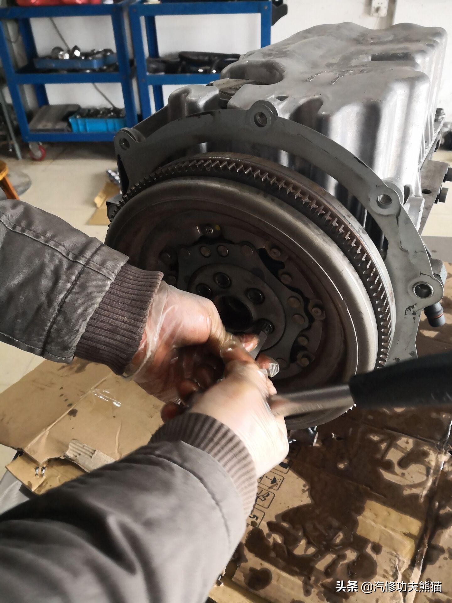 13年奥迪tts多少公里烧机油,奥迪tts急加速故障灯