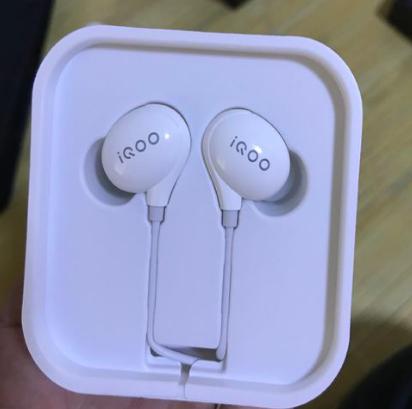 iqoopro5g使用一段时间感受,iqoopro5g屏幕刷新率多少hz