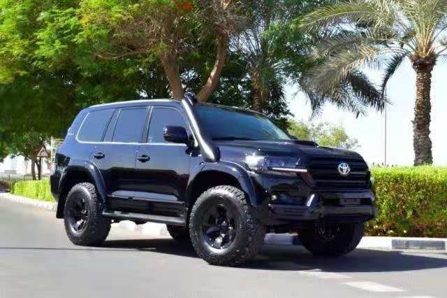 丰田陆巡2020款酷路泽柴油版报价,酷路泽4500柴油和陆巡5700哪个好