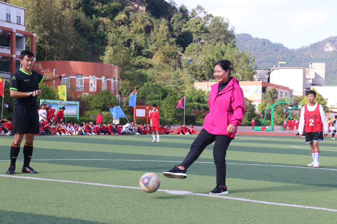 体育运动培养意志品质,体育活动全面提升幼儿的身体素质