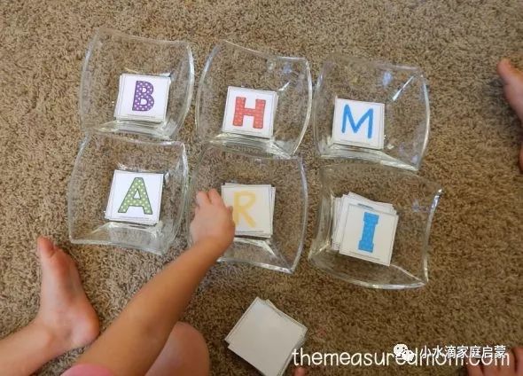 字母游戏吸管字母,英语字母游戏儿童版