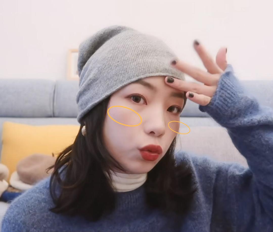 妈妈帽子大脸专用显脸小,棒球帽白色和黑色帽子哪个显脸小