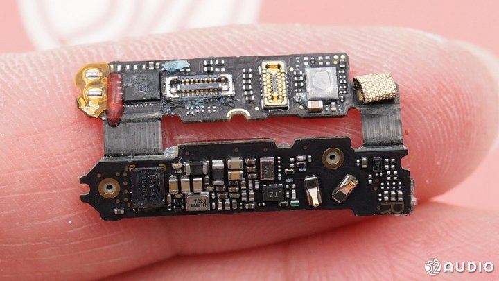 airpodspro有不带磁吸的吗,airpodspro一代是lightning口吗