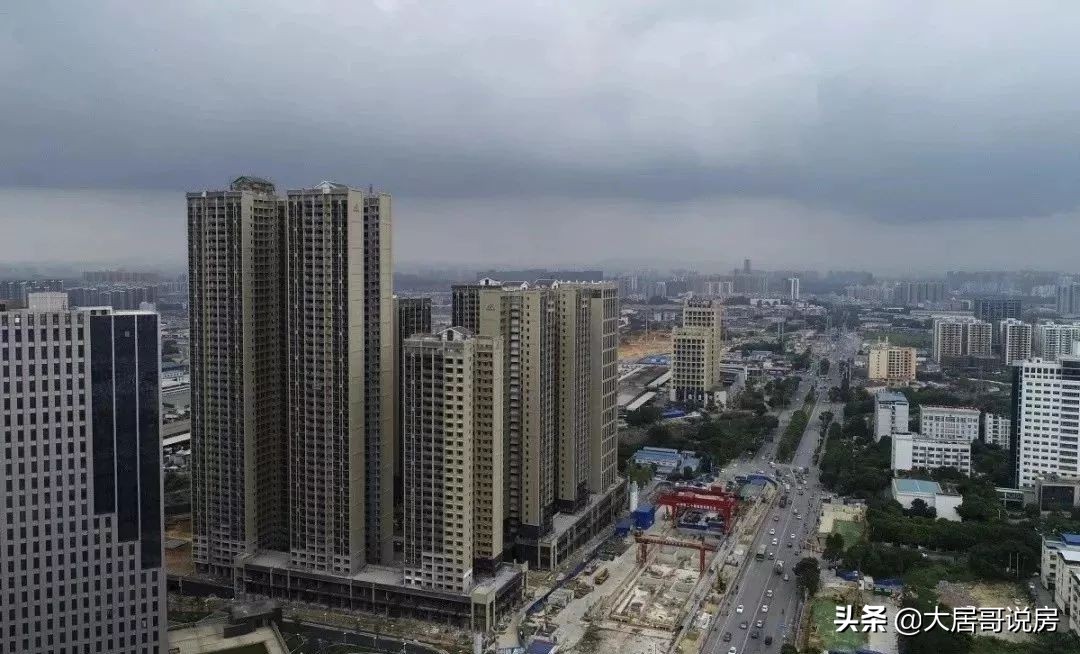 房价10000南宁学区最好的楼盘,南宁二手房近地铁站的楼盘