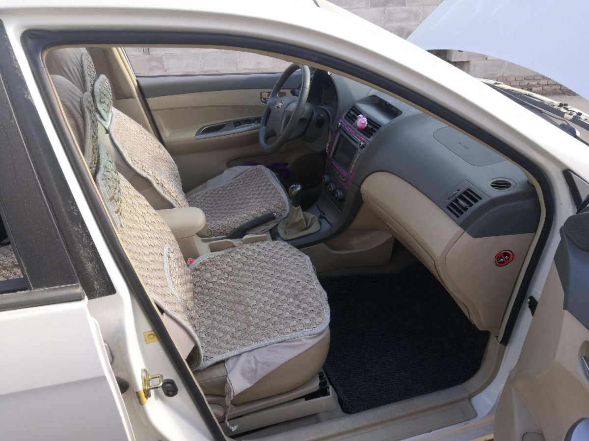 byd空间与舒适都好的车,比亚迪l3新车多少钱