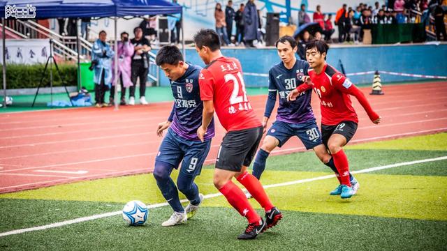 唯有足球不可辜负继续沉淀足球梦,我们是一群热爱运动的小伙伴